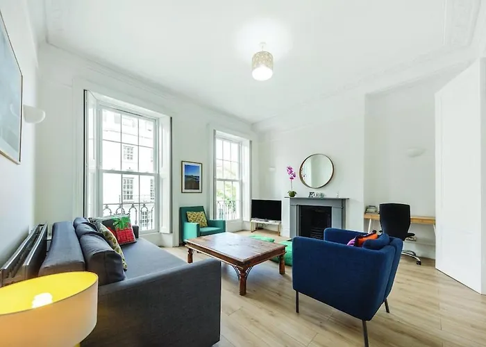 Beautiful Flat In Westminster